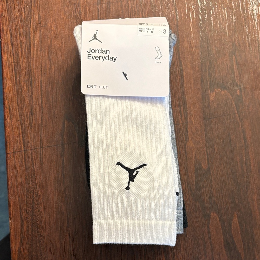 Jordan Dri-FIT Everyday Crew Socks - White and Black